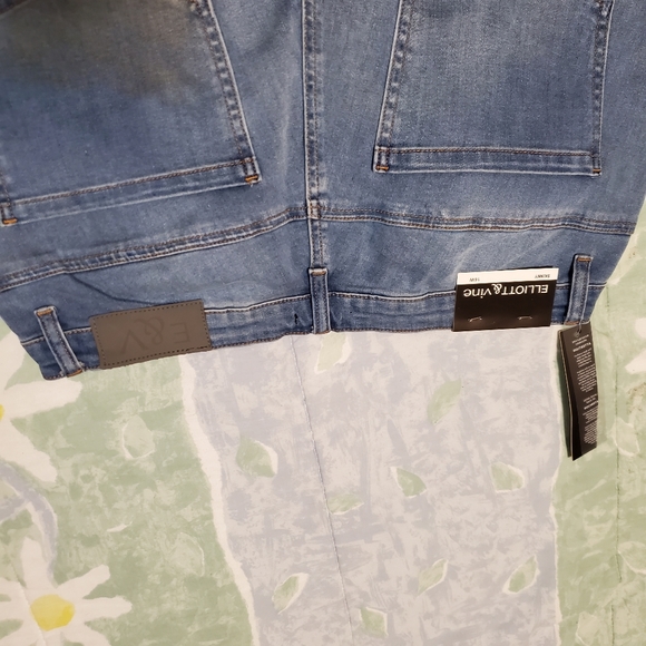 NWT Elliott & Vine Denium Jeans - Picture 6 of 7